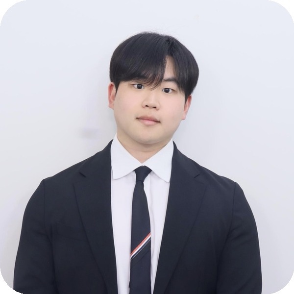 Portrait of Junghwan Kim
